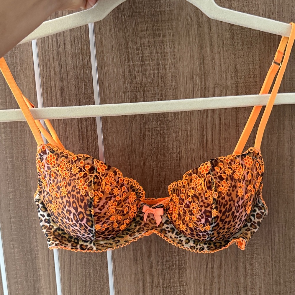 Victoria's Secret Orange Leopard Lace Bra